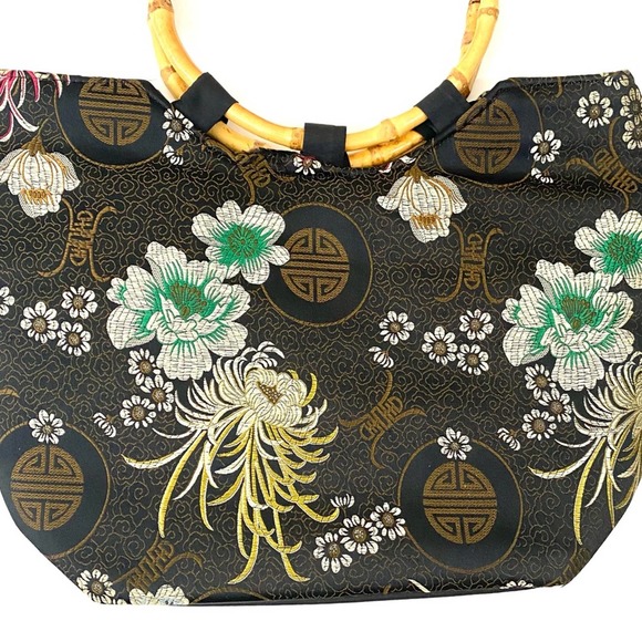 Bamboo Handle Black Asian Print Floral Round Wood Handle Canvas Handbag - Picture 2 of 9
